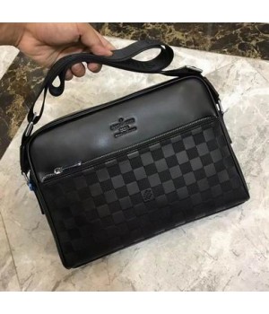 Louis Vuitton Bags Men LV Messenger bag 325-4 25X28X5cm XM