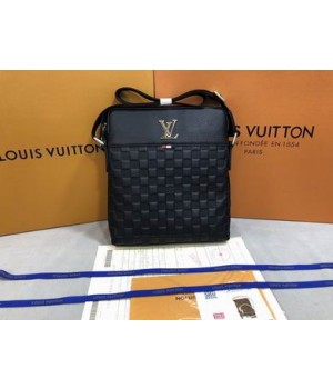 Louis Vuitton Bags Men LV Messenger bag 38055 23X26X6cm WP