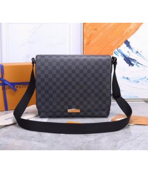 Louis Vuitton Bags Men LV Messenger bag 40350 31X27X8cm XM
