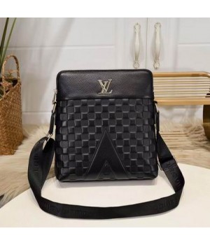 Louis Vuitton Bags Men LV Messenger bag 7093-3 26X28X6cm WP