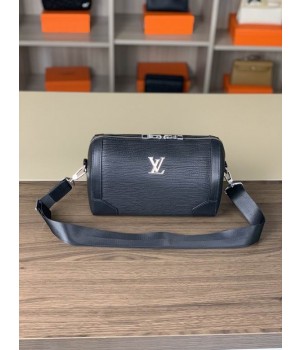 Louis Vuitton Bags Men LV Messenger bag 8428-3 28X18X13cm XM