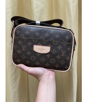 Louis Vuitton Bags Men LV Messenger bag 9017-3 26X18X7cm WP