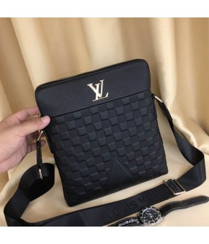 Louis Vuitton Bags Men LV Messenger bag 940-4 25X28X5cm WP