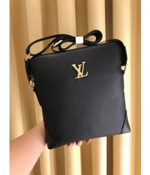 Louis Vuitton Bags Men LV Messenger bag 969-4 26X24X5cm WP