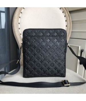 Louis Vuitton Bags Men LV Messenger bag 98115-3 25X2.57X6cm XM