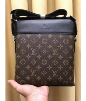 Louis Vuitton Bags Men LV Messenger bag 933-4 24X27X5cm WP 2colour