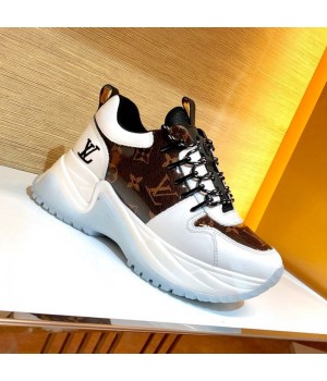 Louis Vuitton Run Away Pulse Sneakers Monogram/White 2019 (SIYA-9040842 )