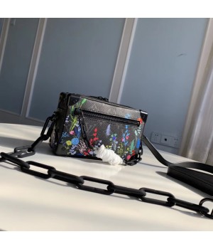 Louis Vuitton Original Canvas M44480 black