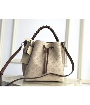 Louis Vuitton original Mahina Leather MURIA M55800 Creme Beige