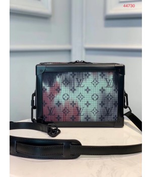 Louis vuitton SOFT TRUNK M44478