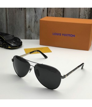 Replica High Quality 1:1 copied Louis Vuitton Sunglasses 1517