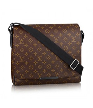 Louis Vuitton M40934 District MM Messenger Bag Monogram Canvas