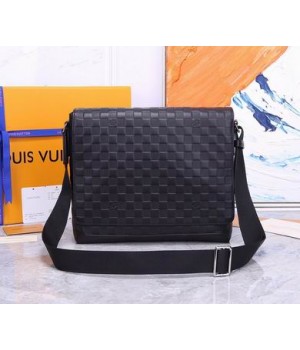 Louis Vuitton Bags Men LV Messenger bag M41039 29X23X6cm XM