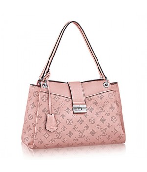 Louis Vuitton M41789 Sevres Shoulder Bag Mahina Leather