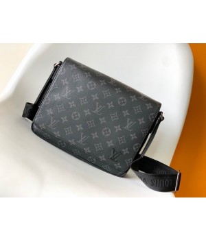Louis Vuitton Bags Men LV Messenger bag M42711 26X20X7cm WP