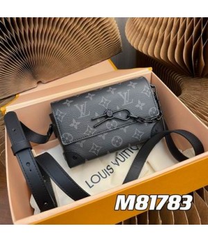 Louis Vuitton Bags Men LV Messenger bag M81783 18X11X6.5cm XM-1