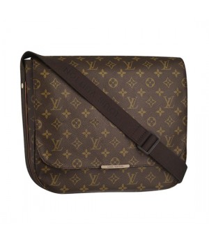 Louis Vuitton M97038 Messenger MM Beaubourg Messenger Bag Monogram Canvas