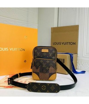 Louis Vuitton Bags Men LV Messenger bag N40379 17X21X6cm XM