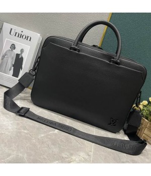 Louis Vuitton Bags Men LV briefcase Pilot M23778 39x29x6cm ss