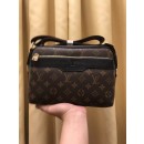 Louis Vuitton Bags Men LV Messenger bag 9005-4 27X19X8cm WP 2colour