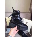 Louis Vuitton Palm Canyon Desert Boots in Black Suede 1A15AG 2016 (DF-6092033 )