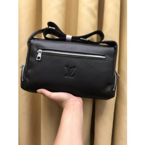 Louis Vuitton Bags Men LV Messenger bag 2014 30X20X7cm XM-2
