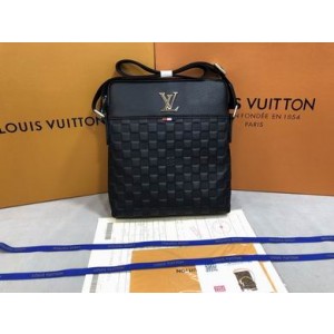 Louis Vuitton Bags Men LV Messenger bag 38055 23X26X6cm WP