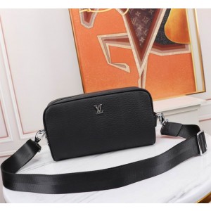 Louis Vuitton Bags Men LV Messenger bag 83202-3 25X14X10cm WP