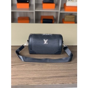 Louis Vuitton Bags Men LV Messenger bag 8428-3 28X18X13cm XM