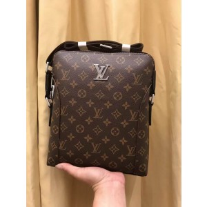 Louis Vuitton Bags Men LV Messenger bag 9024-3 29X24X5cm WP 3colour