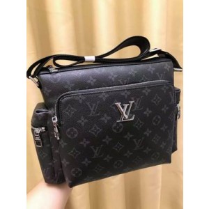 Louis Vuitton Bags Men LV Messenger bag 954-4 30X25X10cm WP 3colour
