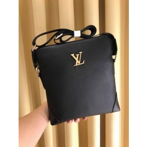 Louis Vuitton Bags Men LV Messenger bag 969-4 26X24X5cm WP