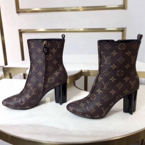 Louis Vuitton Monogram Canvas Silhouette Ankle Boot  (LG-8030102 )