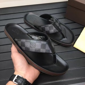 Louis Vuitton Men's Shong Slipper Sandal Damier Graphite Canvas (K2100-7061704 )