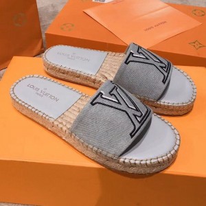 Louis Vuitton Seashore Oversize LV Flat Espadrilles Slide Sandals Grey 2019 (HQG-9051603 )