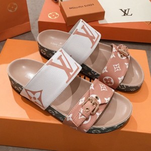 Louis Vuitton Bom Dia Giant Monogram Flat Sandals 1A57JT White/Khaki Green 2019 (HQG-9051614 )