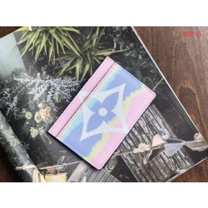 Louis vuitton original Monogram Giant escape clip M69115 pink