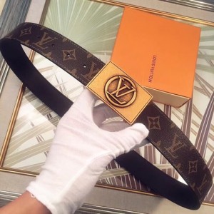 Replica High Quality LV belts For Men LVMBelts-3697
