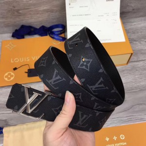Replica High Quality LV belts For Men LVMBelts-3943