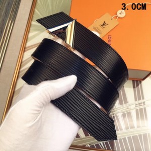 2018 New Replica High Quality LV Belts For Women LVWMBelt-31