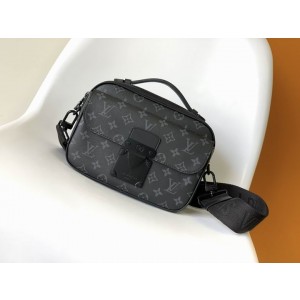 Louis Vuitton Bags Men LV Messenger bag M45806 22X18X8cm WP