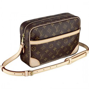 Louis Vuitton M51274 Trocadero 27 Messenger Bag Monogram Canvas
