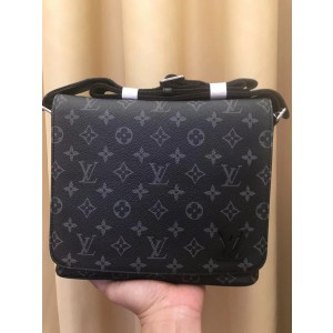 Louis Vuitton Bags Men LV Messenger bag V12290 25X23X7cm WP